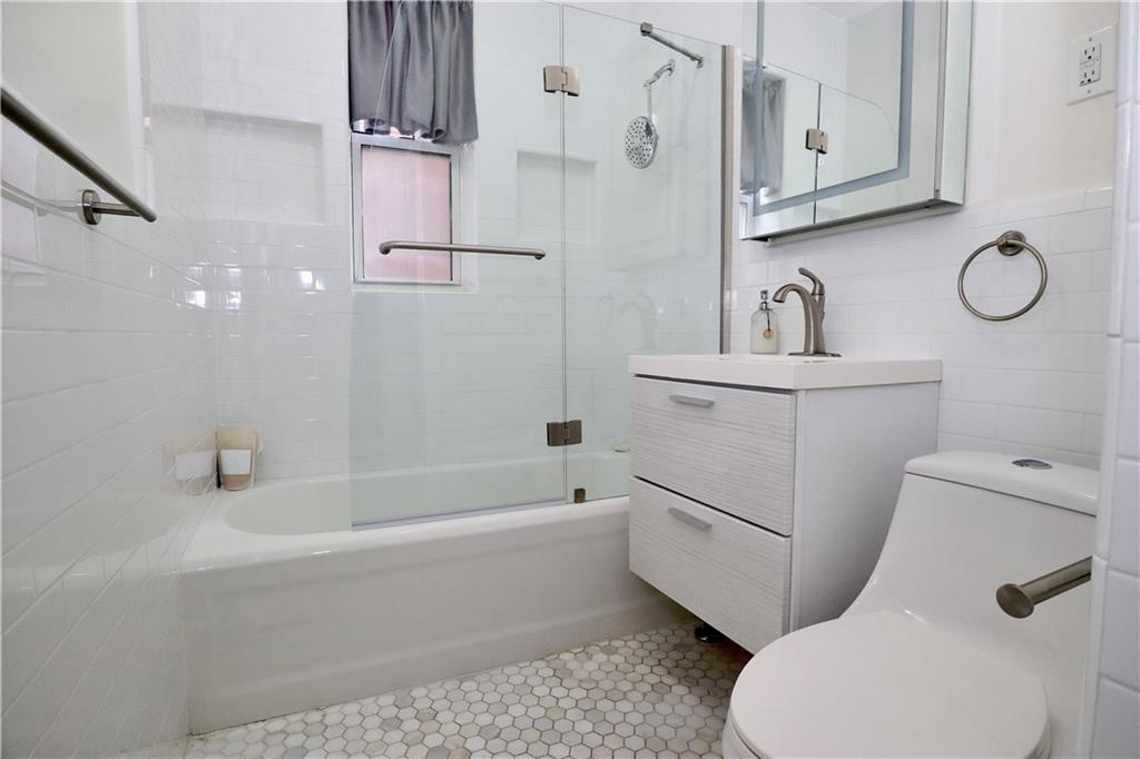 8701 Shore Road, Unit 234 Brooklyn, NY 11209 - Photo 23 of 28 Gallery Image 23