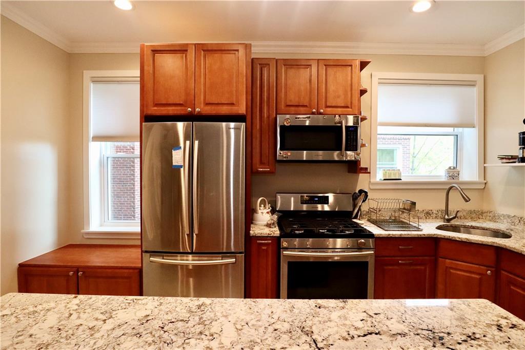 8701 Shore Road, Unit 234 Brooklyn, NY 11209 - Photo 8 of 28 Gallery Image 8