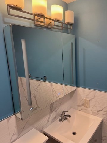 16 Shadowbrook Lane, Unit 32 Milford, MA 01757 - Photo 19 of 38