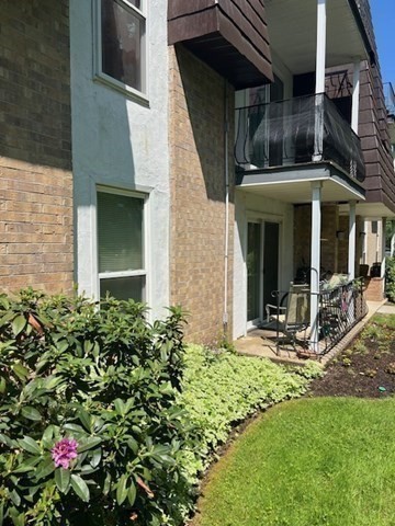 16 Shadowbrook Lane, Unit 32 Milford, MA 01757 - Photo 31 of 38
