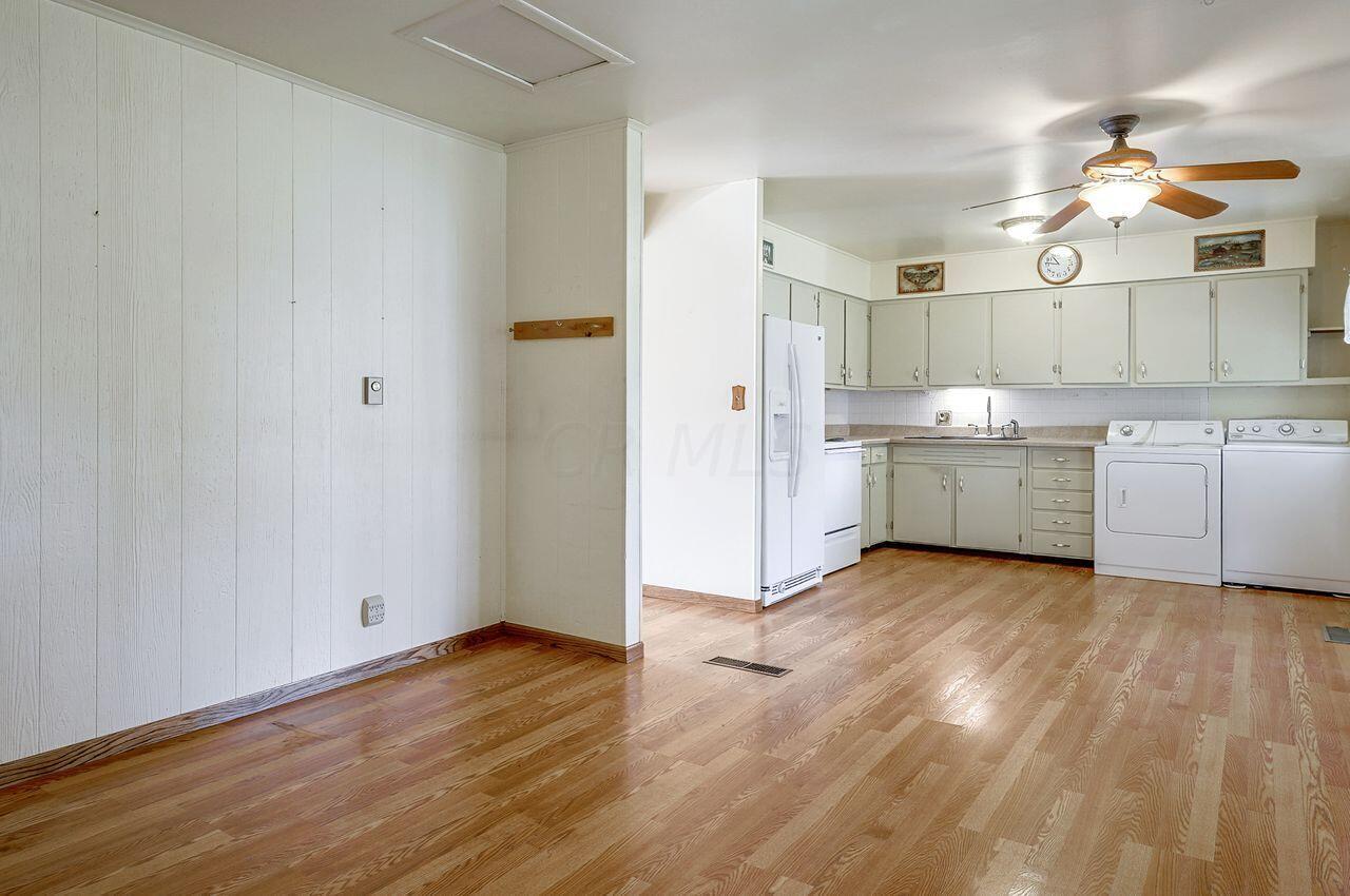433 Daytona Road Columbus, OH 43228 - Photo 14 of 34 Gallery Image 14