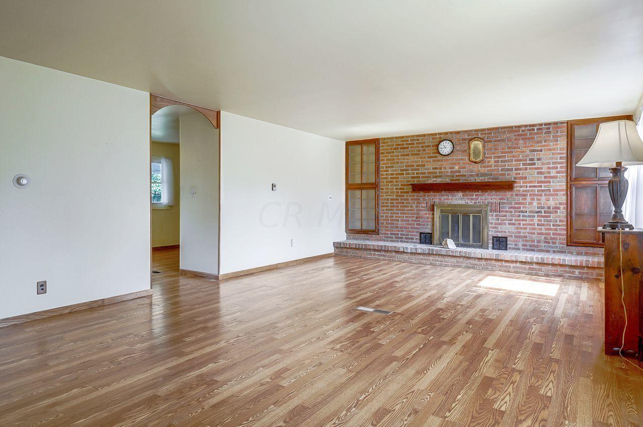 433 Daytona Road Columbus, OH 43228 - Photo 8 of 34 Gallery Image 8