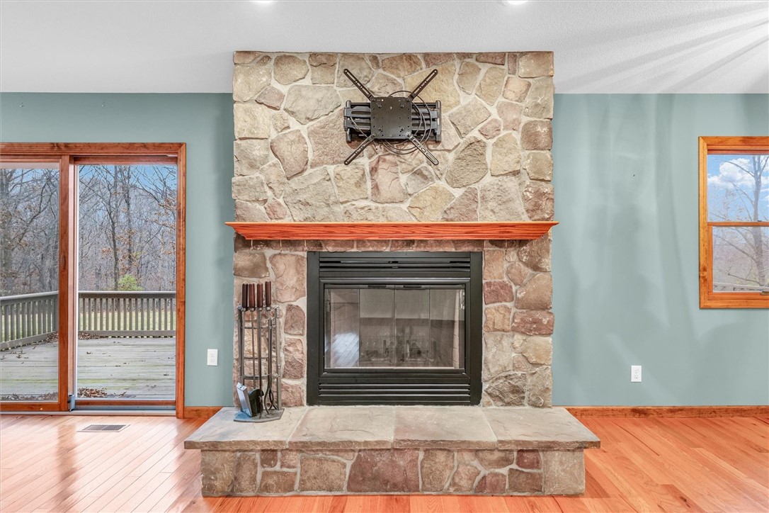 6 Grandview Heights Findlay, IL 62534 - Photo 6 of 36