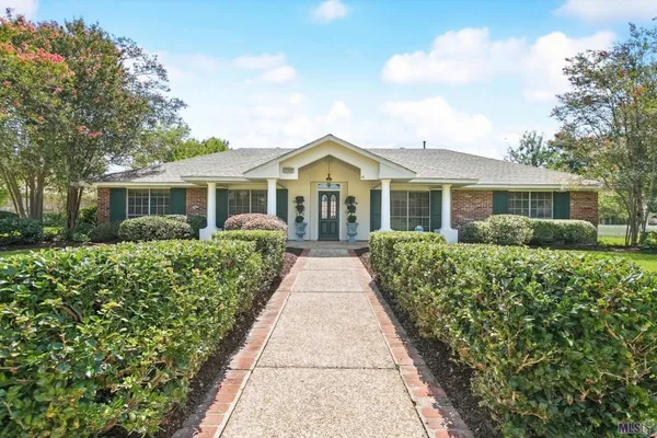 $719,000 | 3911 North Bluebonnet Road, Baton Rouge, LA 70809