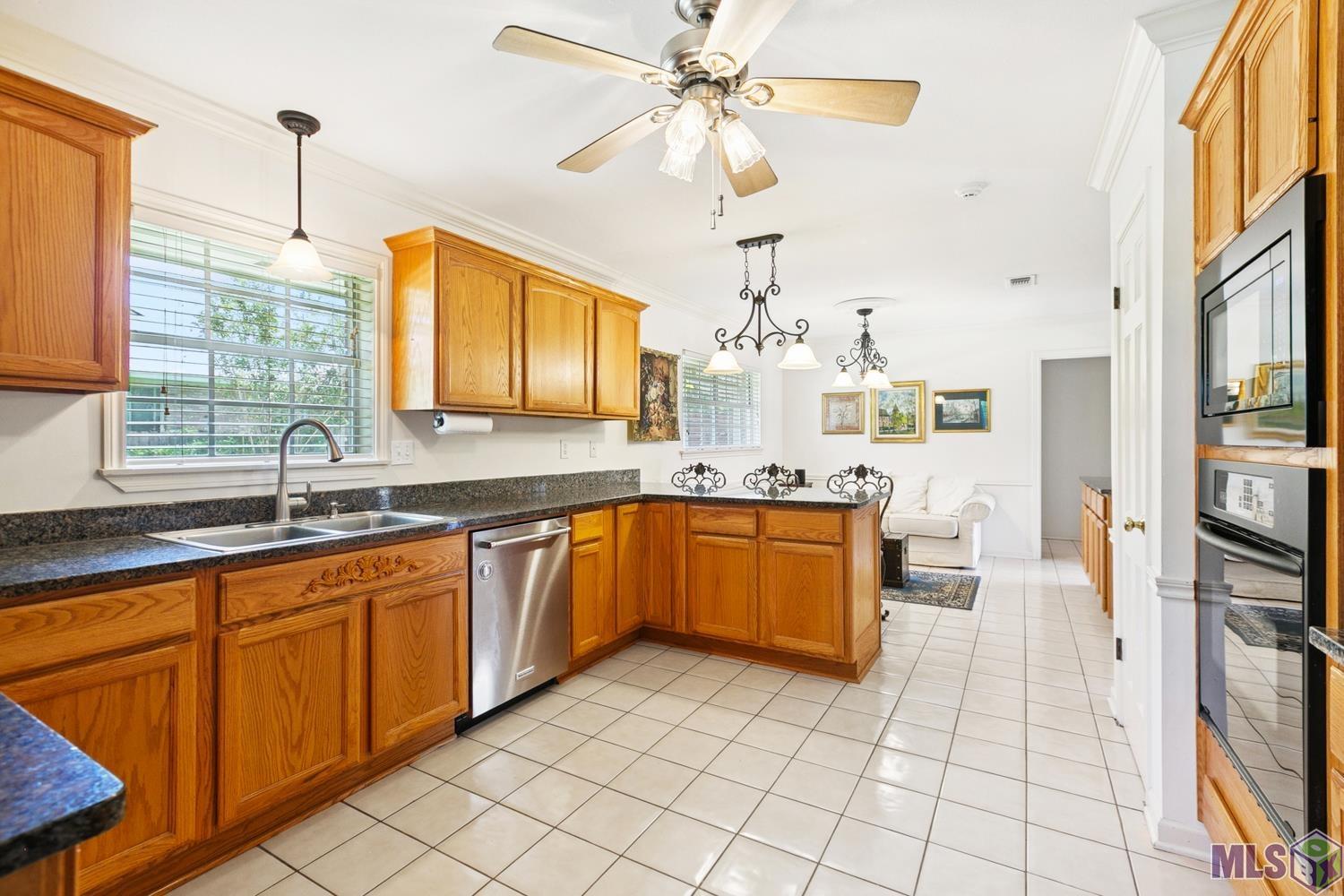 3911 North Bluebonnet Road Baton Rouge, LA 70809 - Photo 10 of 35