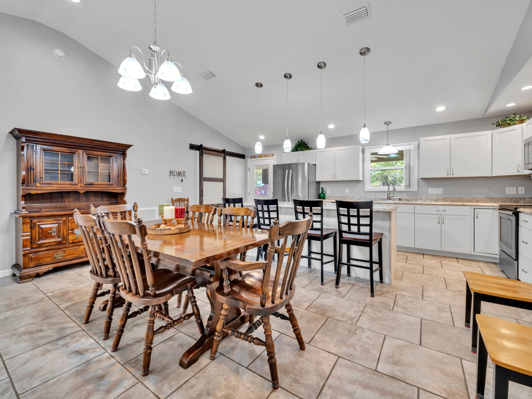 5346 Fox Hound Lane Baker, FL 32531 - Photo 11 of 46 a view of a dining area with furniture