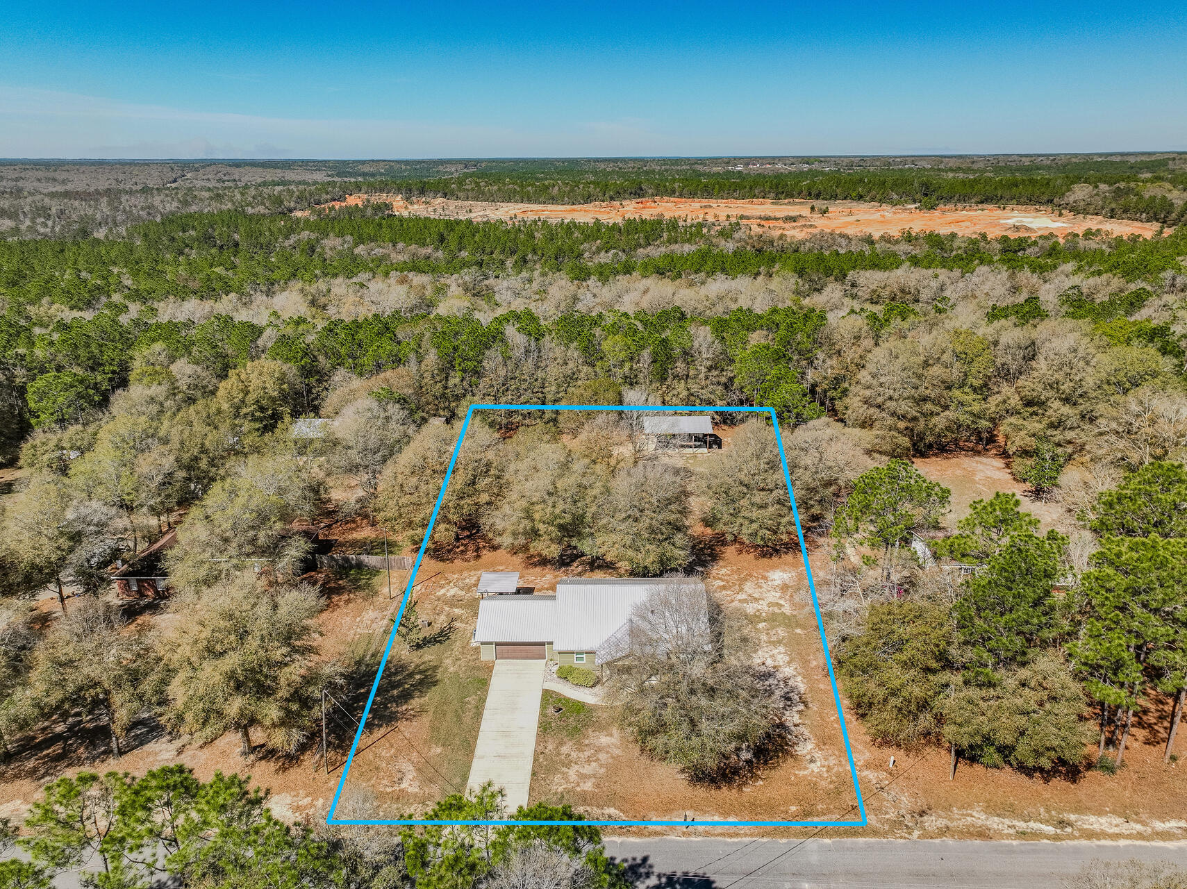 5346 Fox Hound Lane Baker, FL 32531 - Photo 38 of 46 a view of an ocean