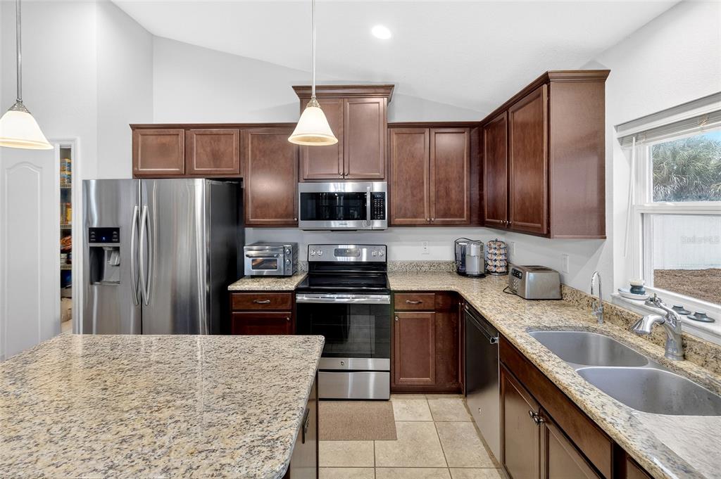 9977 Southwest 51st Court Ocala, FL 34476 - Photo 8 of 24