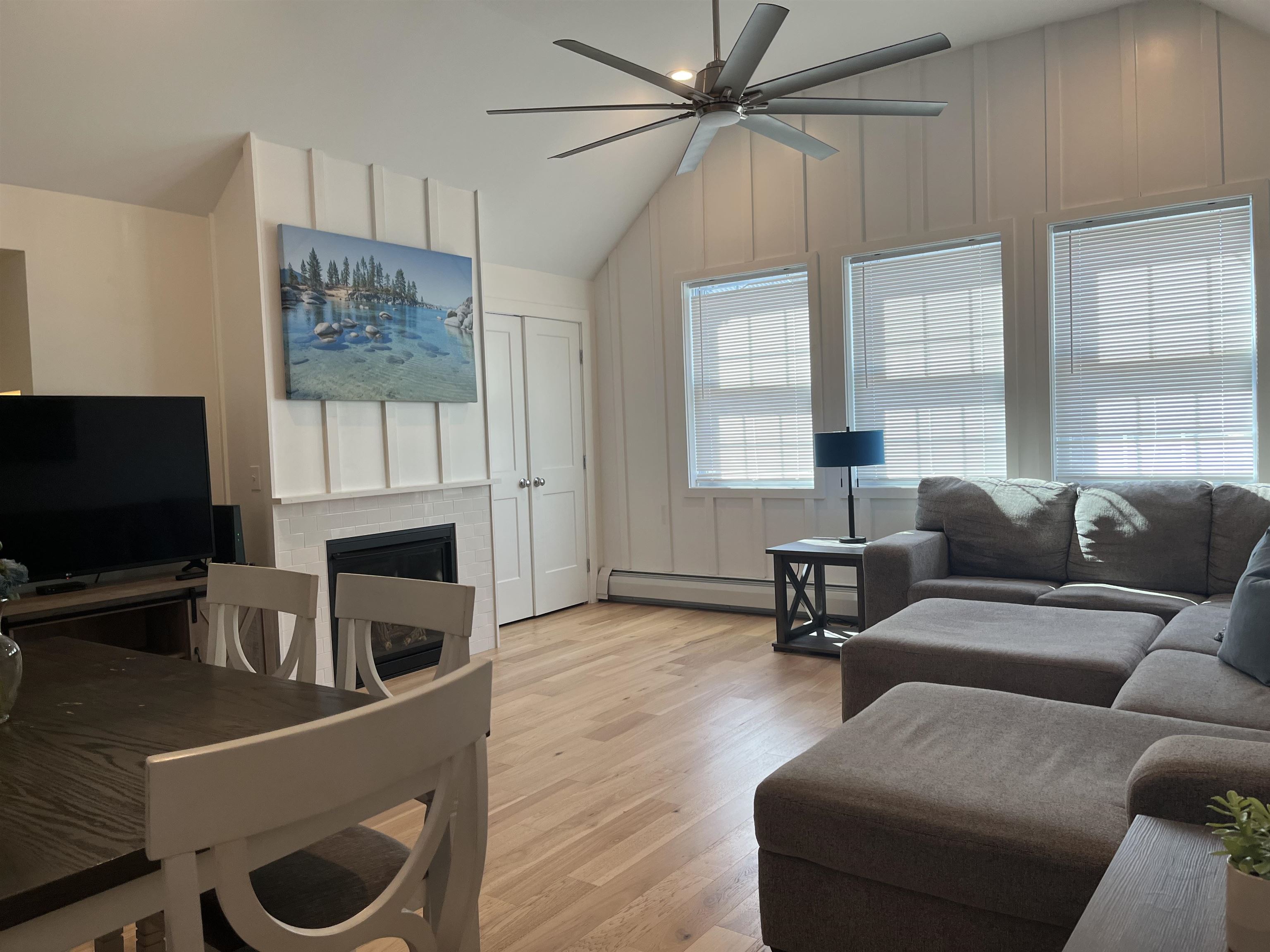 20 Pine Street, Unit 2 Wolfeboro, NH 03894 - Photo 22 of 26