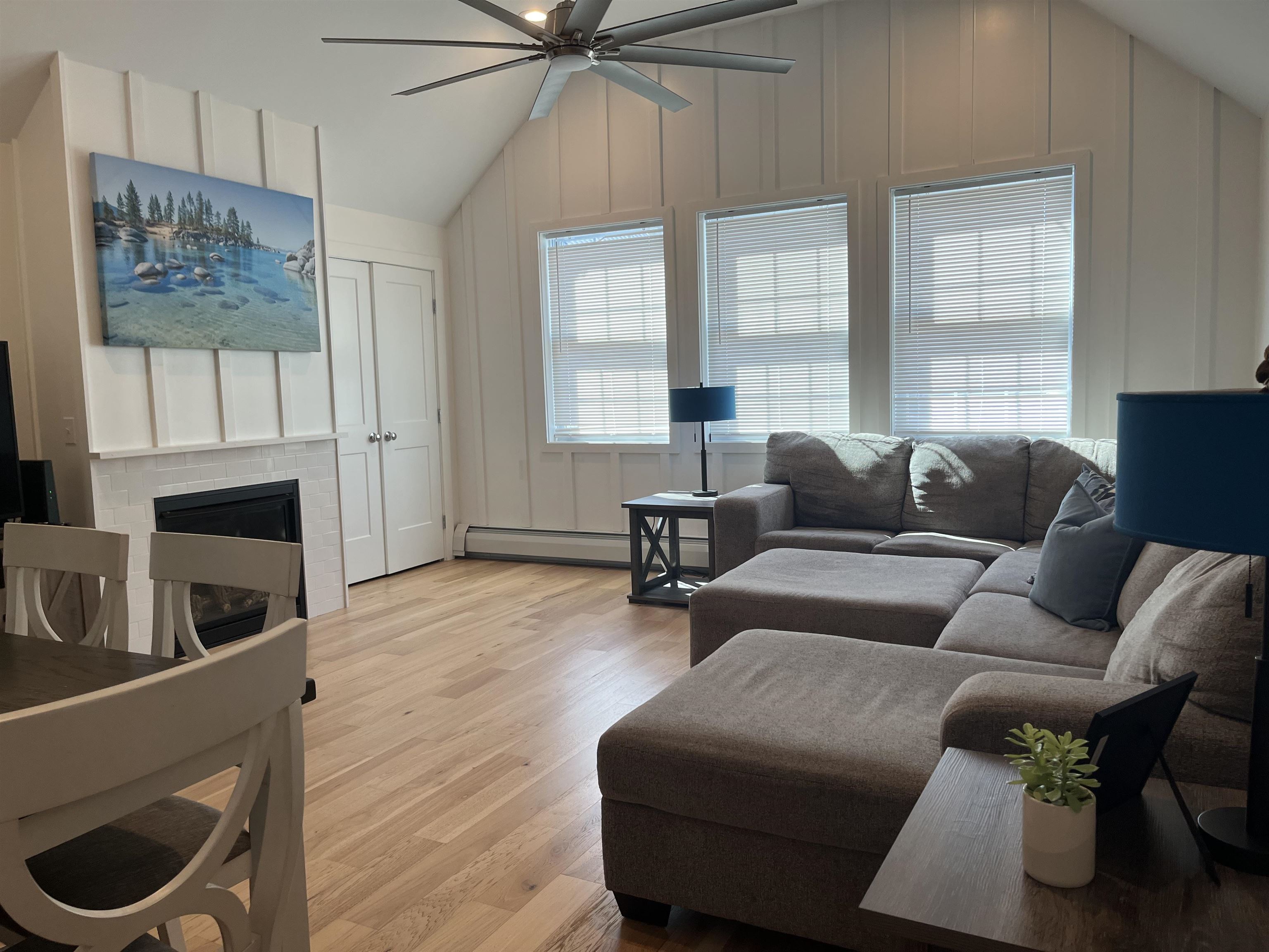 20 Pine Street, Unit 2 Wolfeboro, NH 03894 - Photo 23 of 26