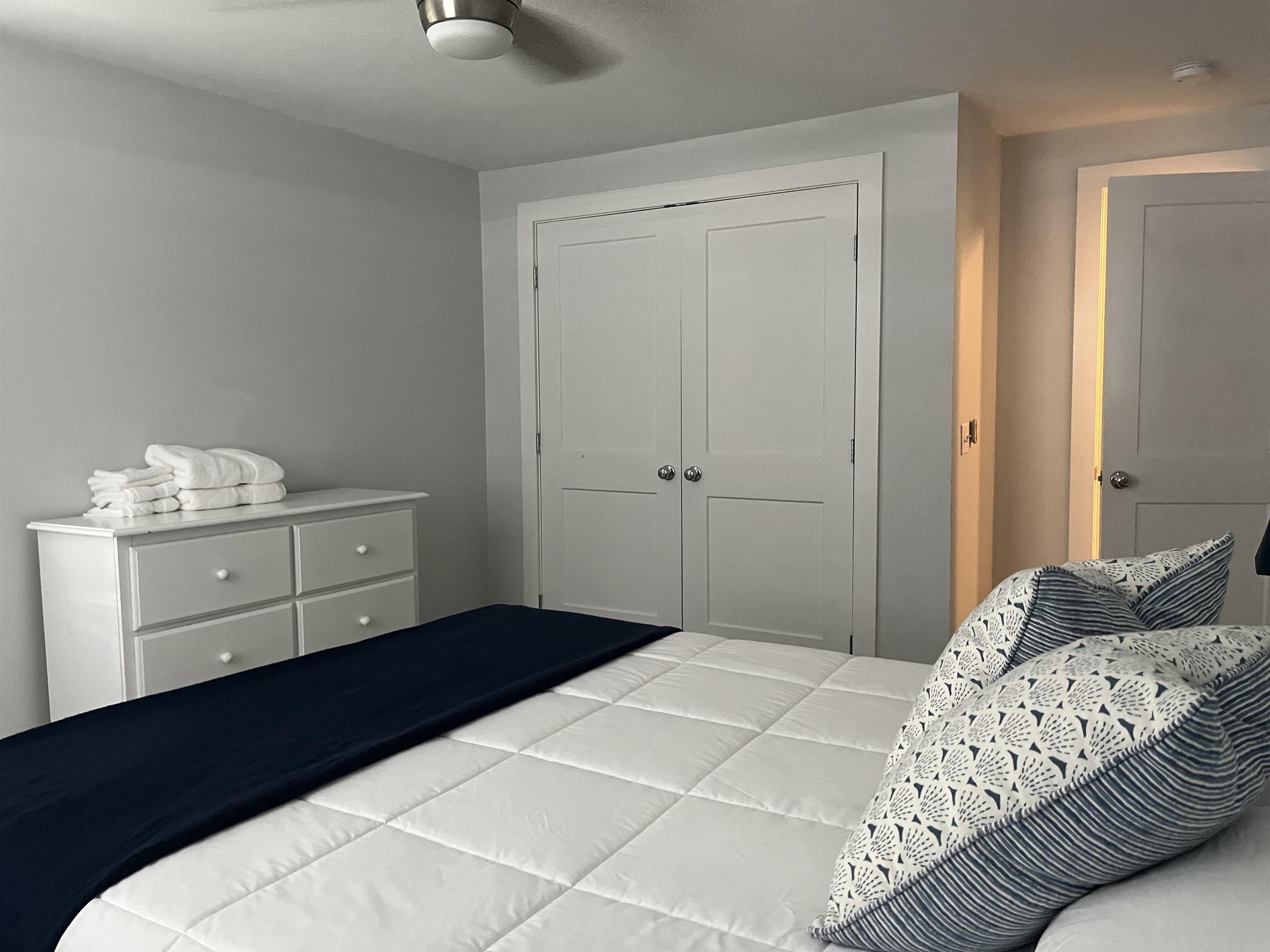 20 Pine Street, Unit 2 Wolfeboro, NH 03894 - Photo 25 of 26