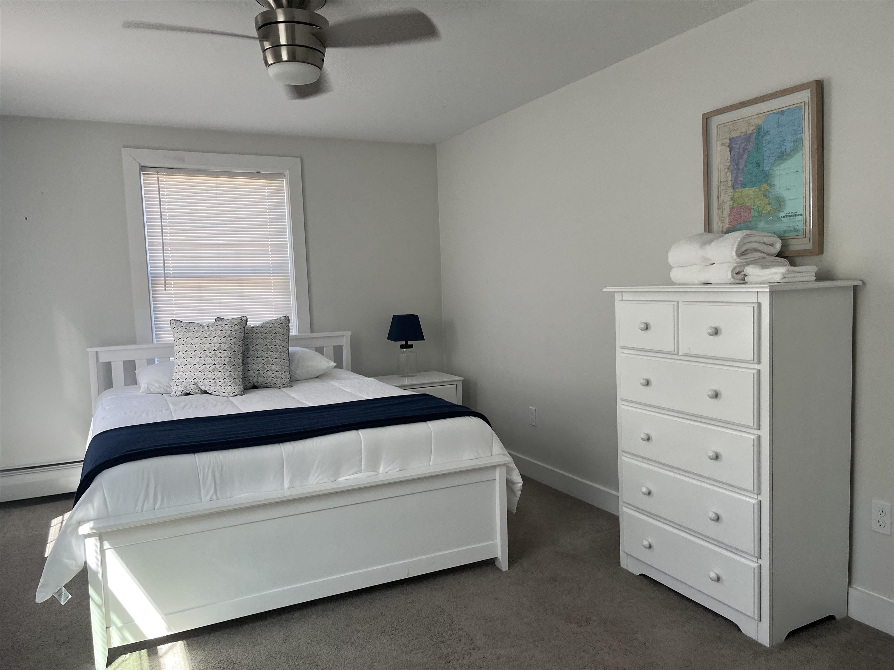 20 Pine Street, Unit 2 Wolfeboro, NH 03894 - Photo 5 of 26
