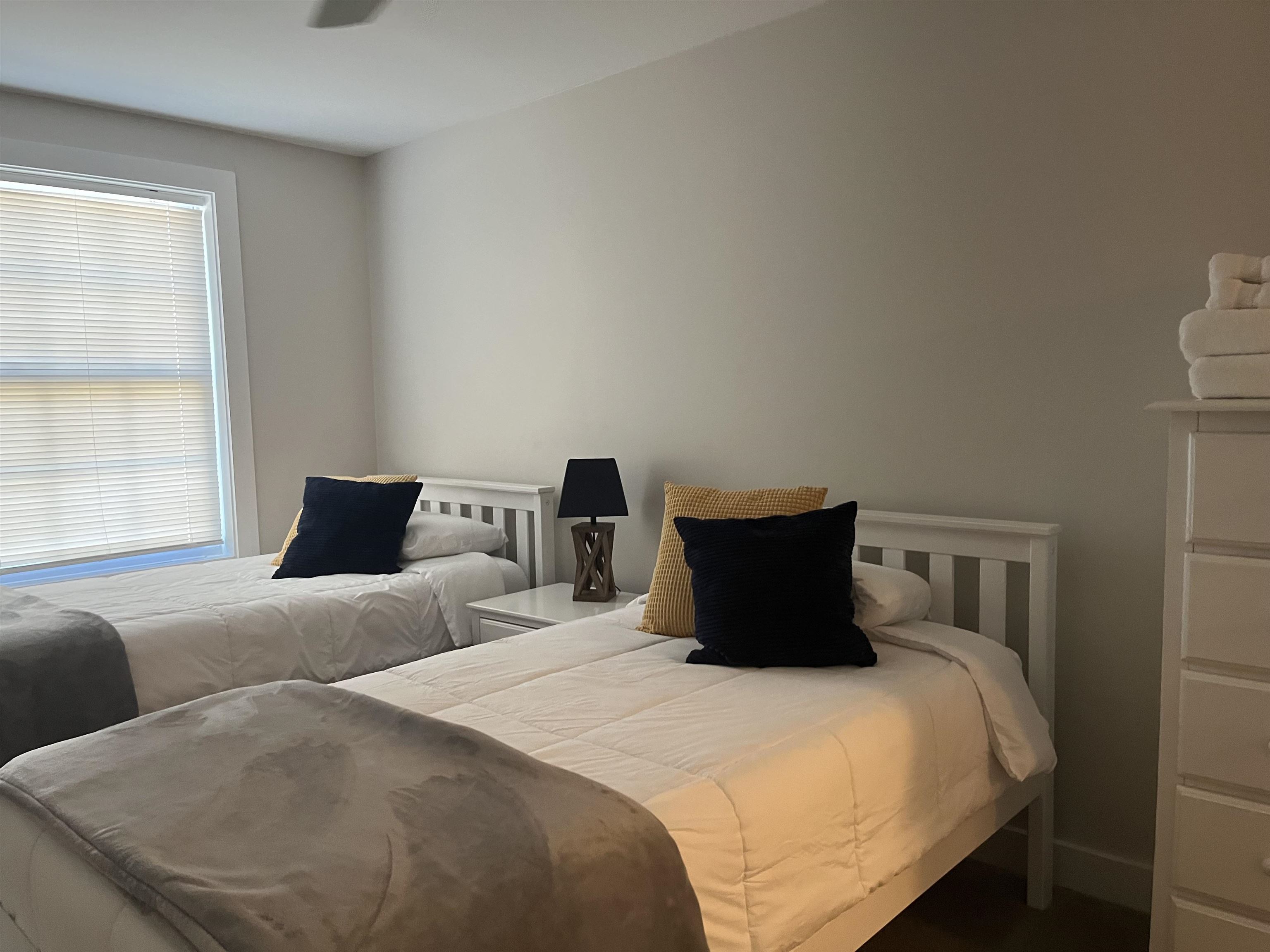 20 Pine Street, Unit 2 Wolfeboro, NH 03894 - Photo 7 of 26