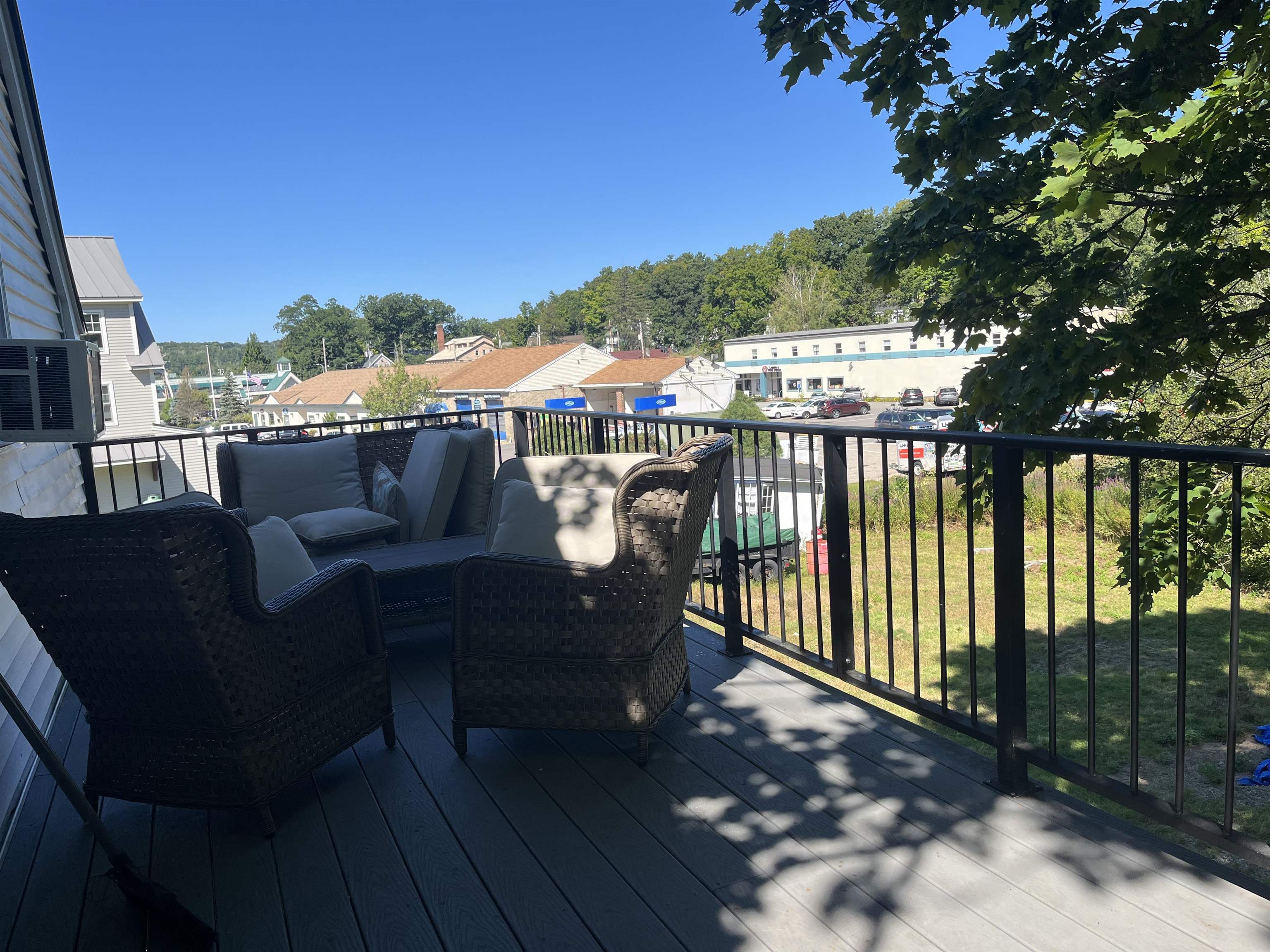 20 Pine Street, Unit 2 Wolfeboro, NH 03894 - Photo 10 of 26