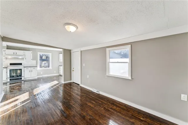 $240,000 | 4456 North Bellefontaine Avenue, Kansas City, MO 64117