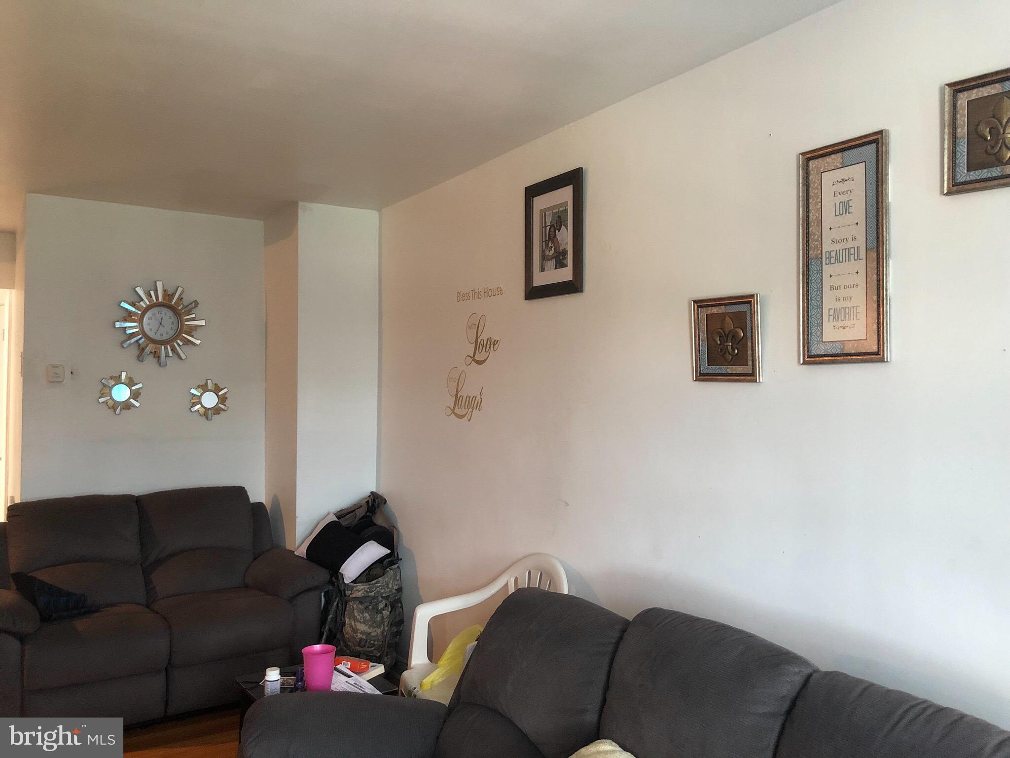 7339 Ruskin Road Philadelphia, PA 19151 - Photo 14 of 23 2nd Floor LR