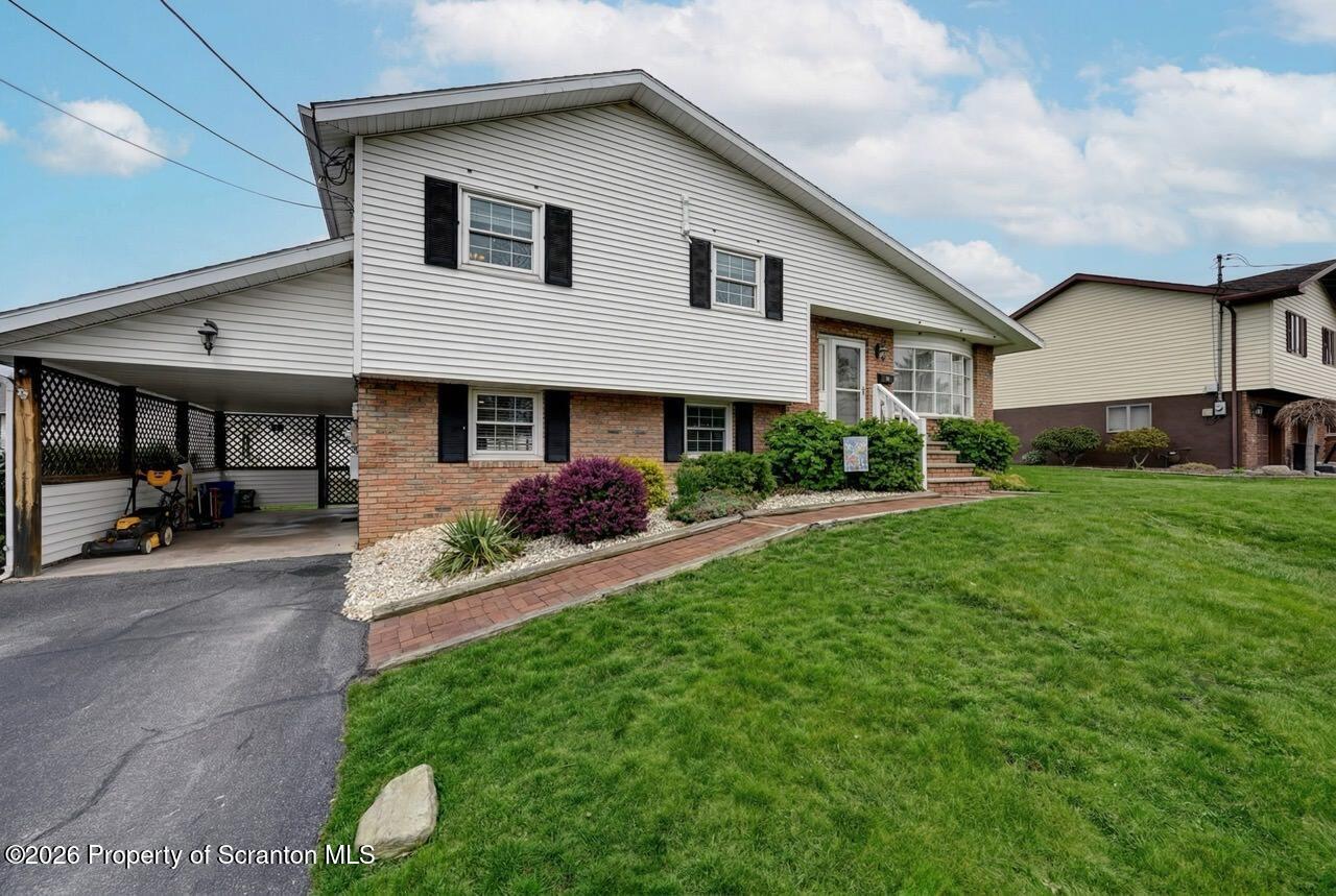 120 Woodhaven Road Blakely, PA 18452 - Photo 1 of 52 120 Woodhaven Rd 53 Large