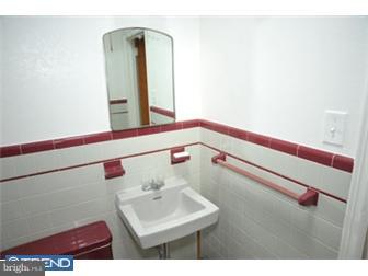 7555 Brookhaven Road Philadelphia, PA 19151 - Photo 11 of 12 Gallery Image 11