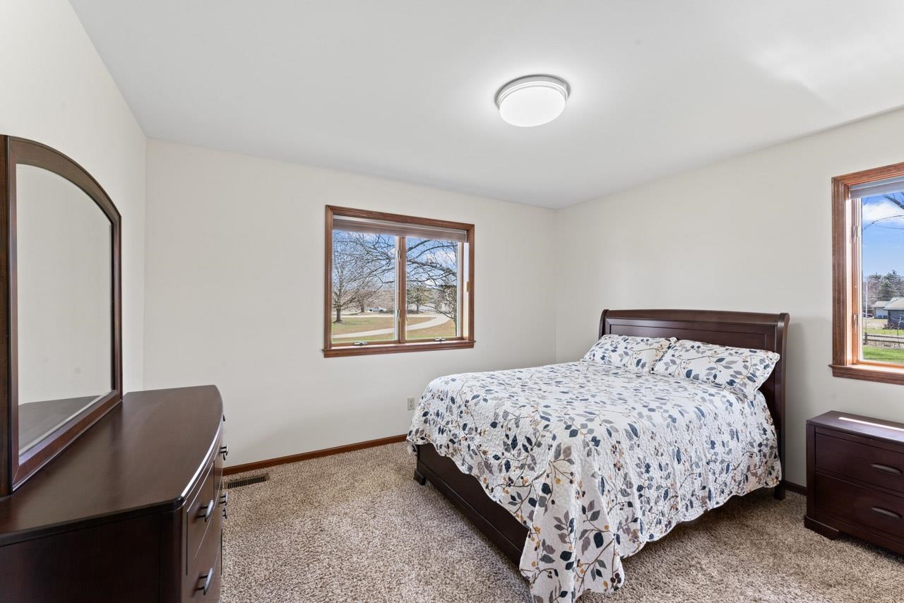 5802 Pratt Road Lapeer, MI 48446 - Photo 15 of 33
