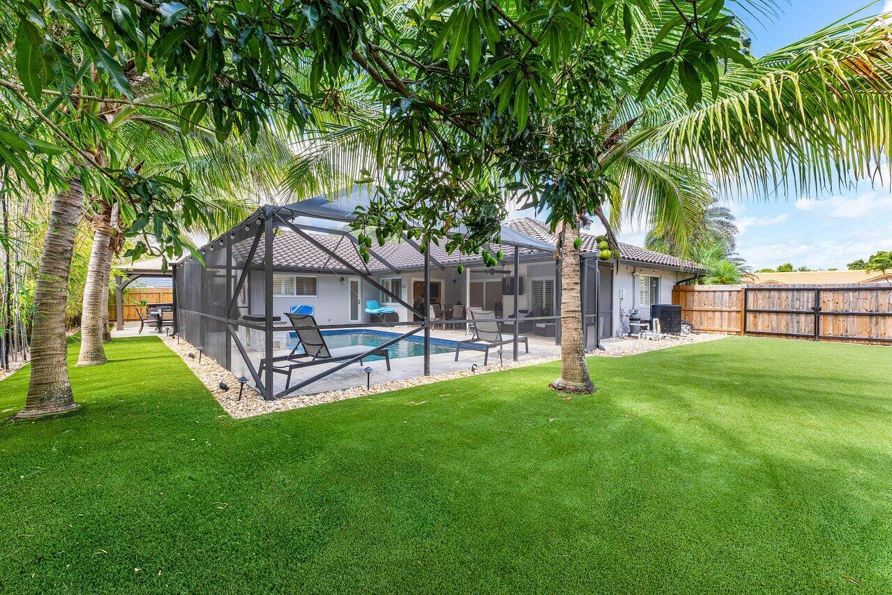 21786 Banyanwood Road Boca Raton, FL 33433 - Photo 41 of 69 041-21786BanyanwoodRoad-BocaRaton-FL-334