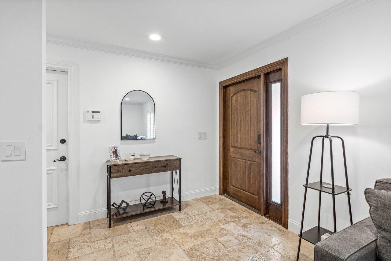 21786 Banyanwood Road Boca Raton, FL 33433 - Photo 5 of 69 005-21786BanyanwoodRoad-BocaRaton-FL-334