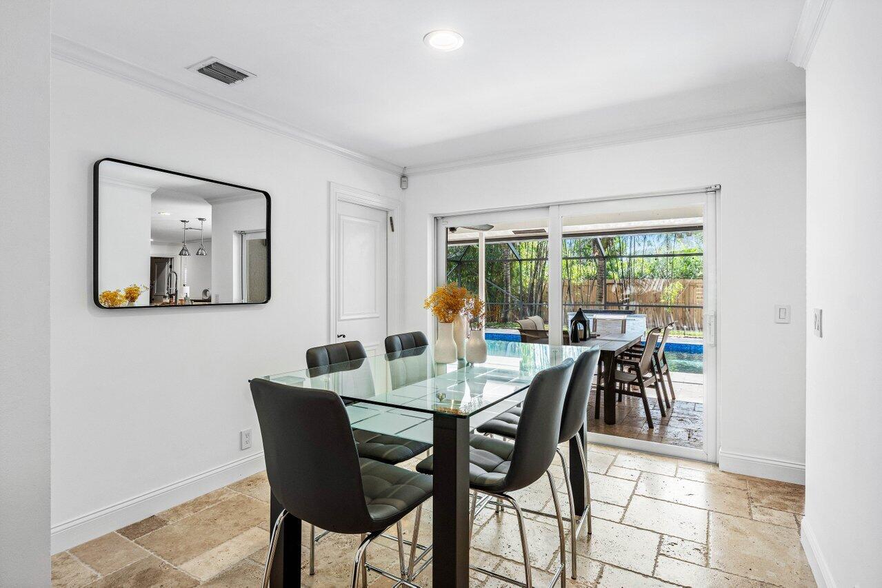 21786 Banyanwood Road Boca Raton, FL 33433 - Photo 9 of 69 009-21786BanyanwoodRoad-BocaRaton-FL-334