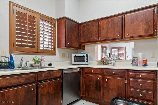 $305,000 | 3139 Terrace View Drive, Laughlin, NV 89029