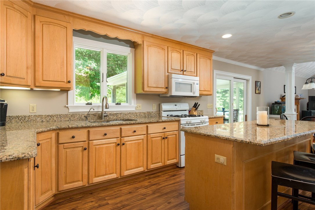759 Woonsocket Hill Road North Smithfield, RI 02896 - Photo 9 of 34 Gallery Image 9