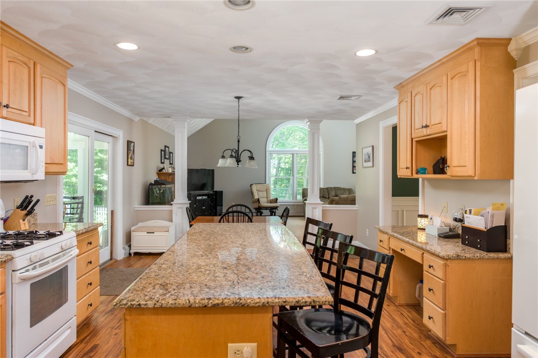 759 Woonsocket Hill Road North Smithfield, RI 02896 - Photo 10 of 34 Gallery Image 10