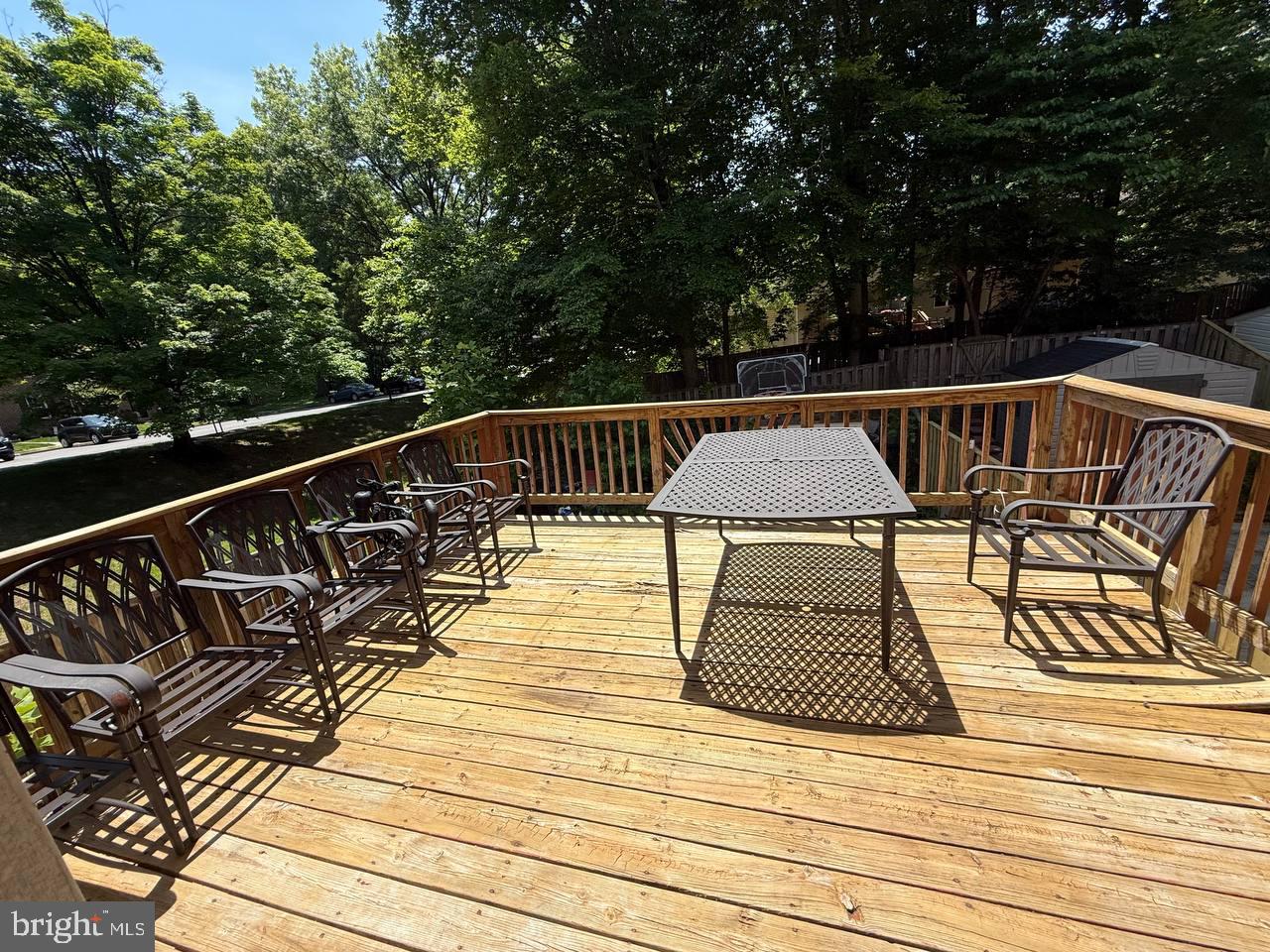 6415 Blarney Stone Court Springfield, VA 22152 - Photo 17 of 20