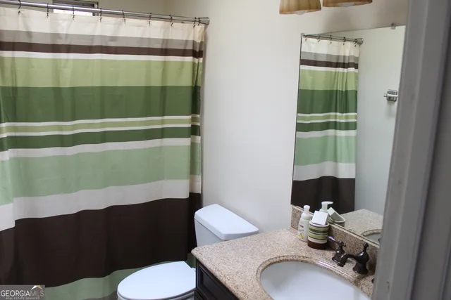 $975,000 | 132 Rosebud Lane, Jackson, GA 30233