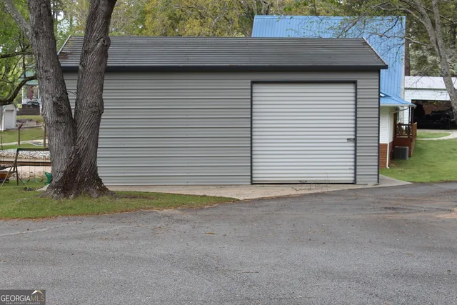 $975,000 | 132 Rosebud Lane, Jackson, GA 30233