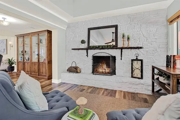 $565,000 | 2107 West Kyra Drive, Tampa, FL 33612