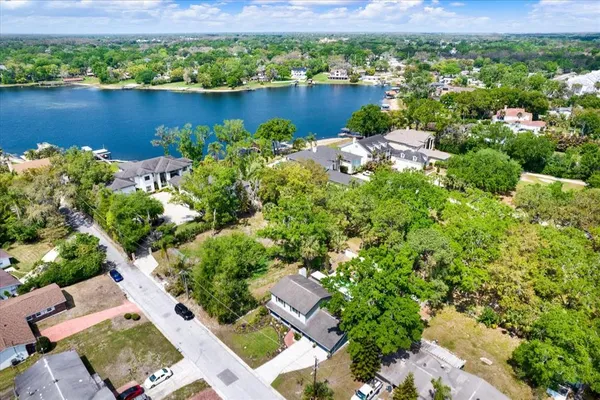 $565,000 | 2107 West Kyra Drive, Tampa, FL 33612