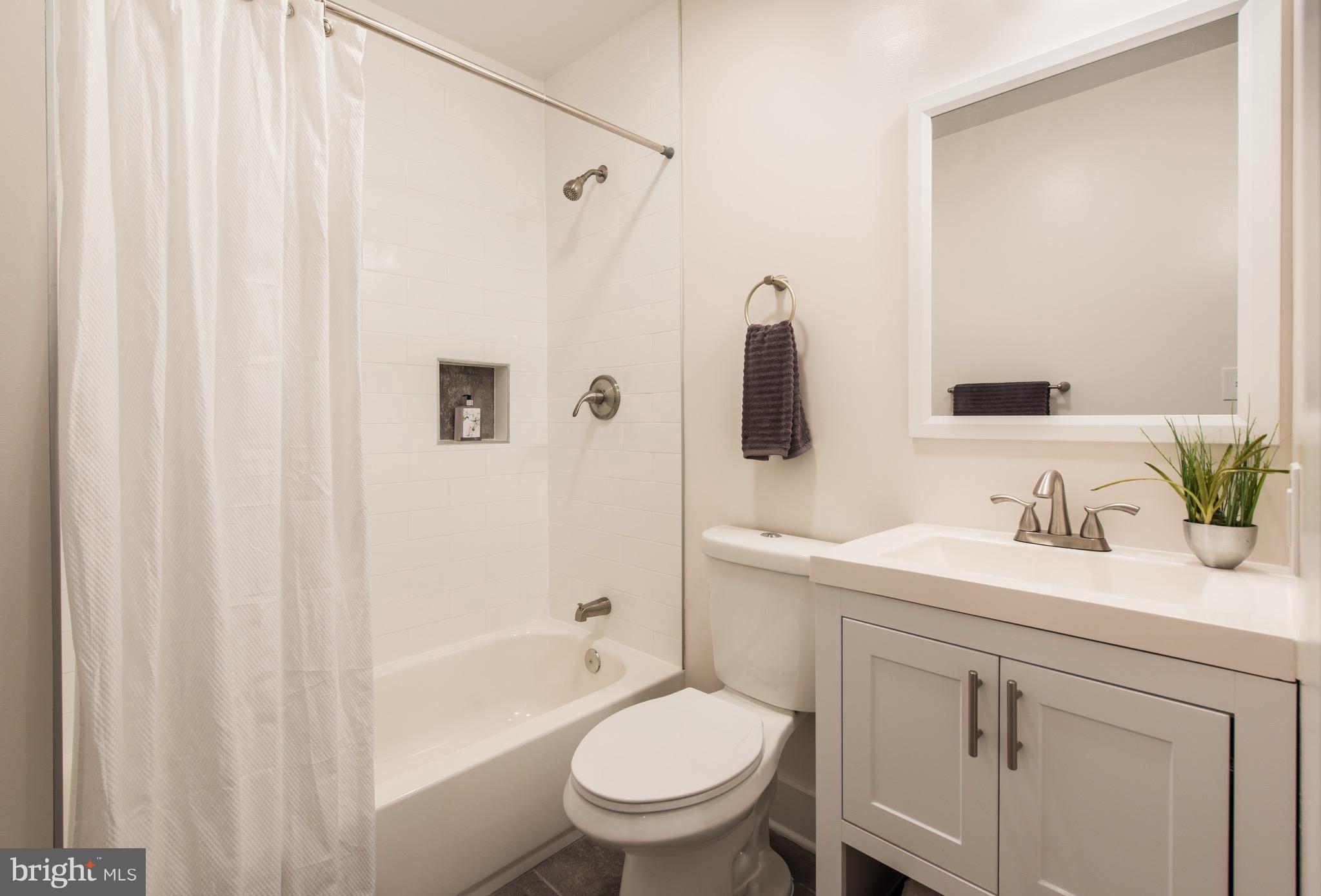 2843 Cameron Road Falls Church, VA 22042 - Photo 13 of 26 Bath