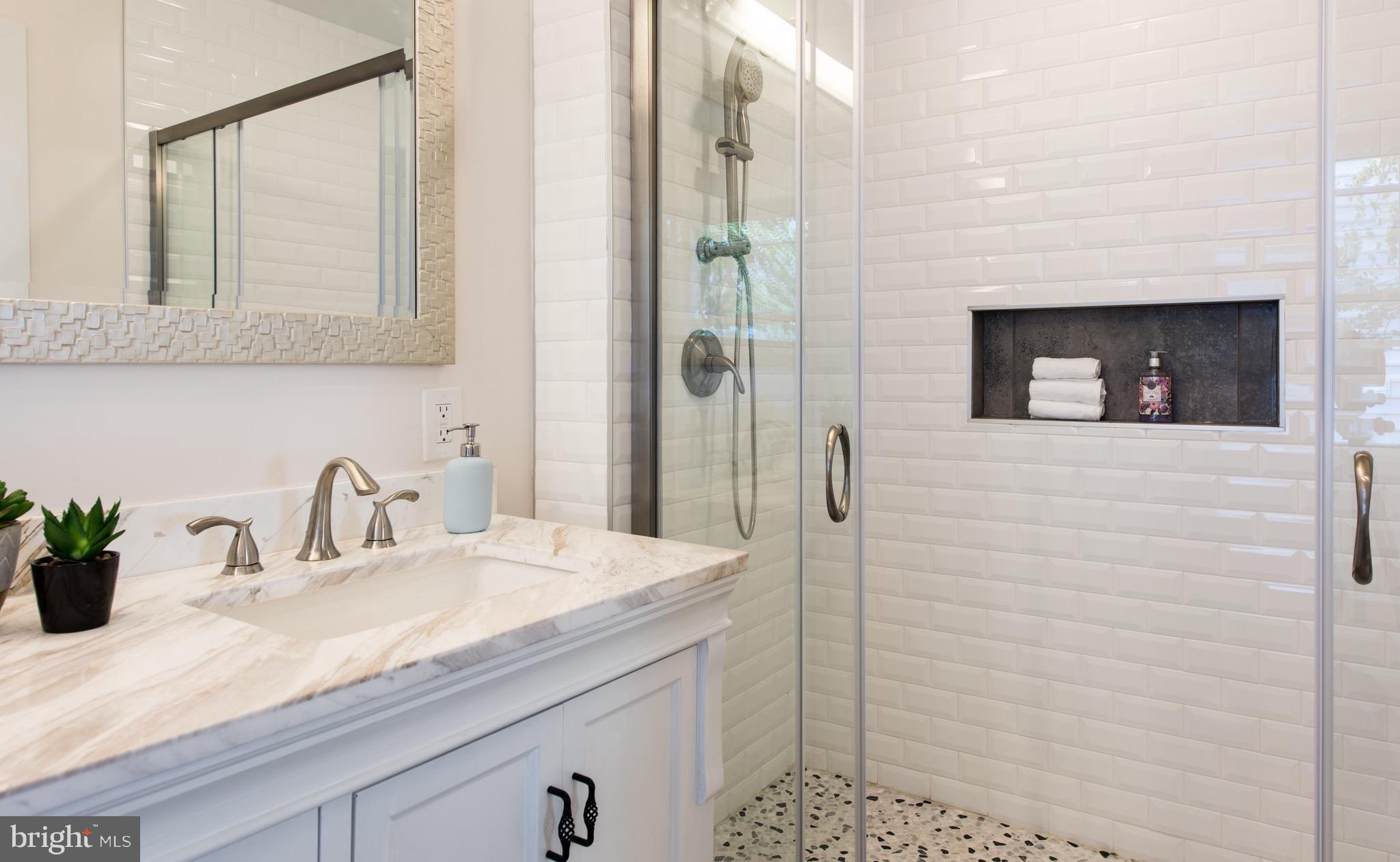 2843 Cameron Road Falls Church, VA 22042 - Photo 22 of 26 Bath (Master)