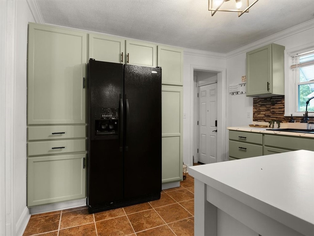 151 Belmont Road Greece, NY 14612 - Photo 14 of 50