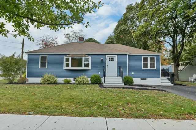 $3,500 | 283 Decatur Road, Portsmouth, NH 03801