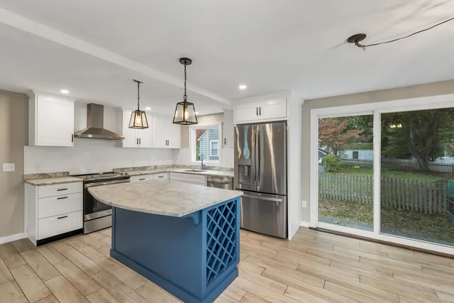 $3,500 | 283 Decatur Road, Portsmouth, NH 03801