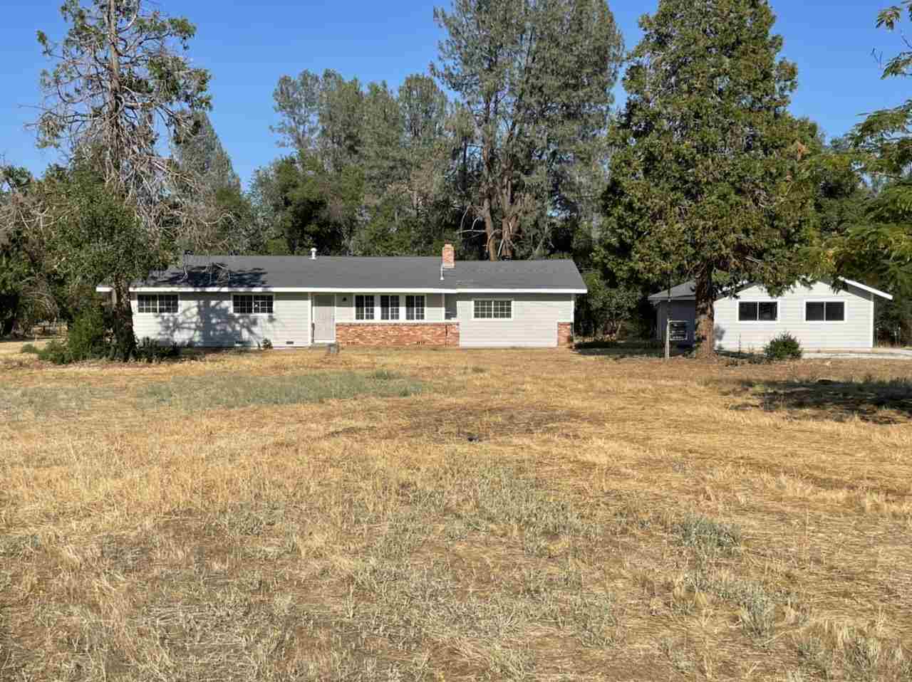 5889 Happy Valley Road Anderson, CA 96007 - Photo 2 of 32 Gallery Image 2