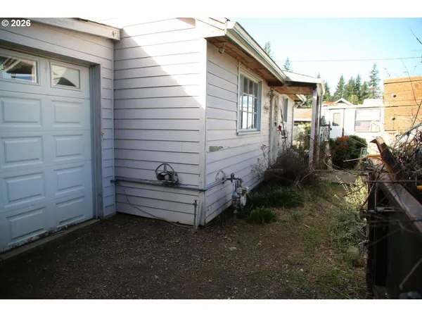 $360,000 | 3409 Southeast 174th Avenue, Portland, OR 97236