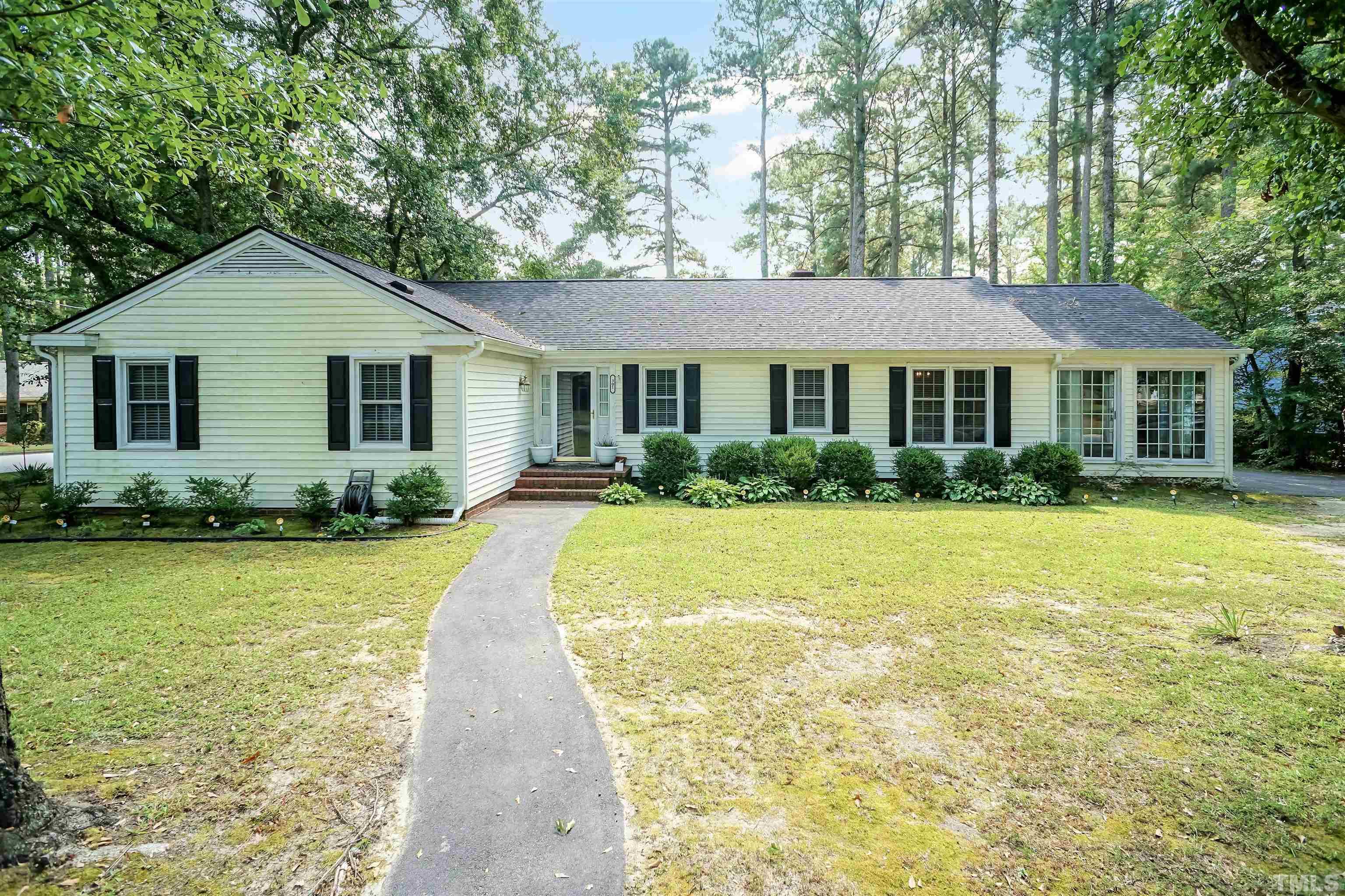 301 Canterbury Road Northwest Wilson, NC 27896 - Photo 1 of 24 Gallery Image 1