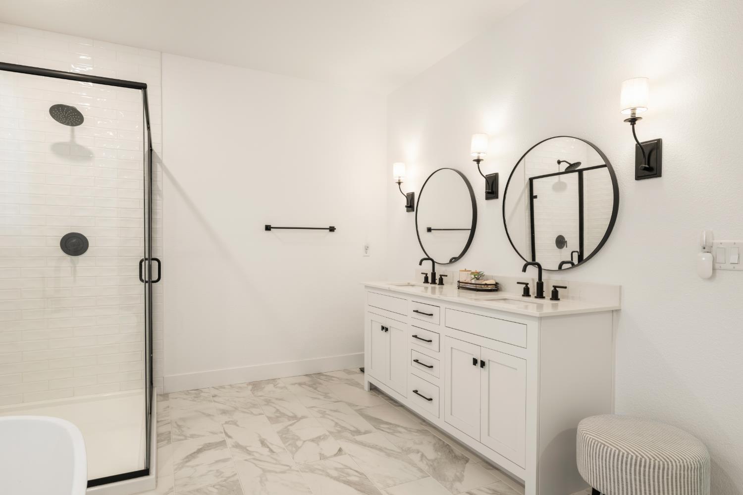 4216 Creede Way Rancho Cordova, CA 95742 - Photo 27 of 56 a view of bathroom with 2 sink toilet and a mirror