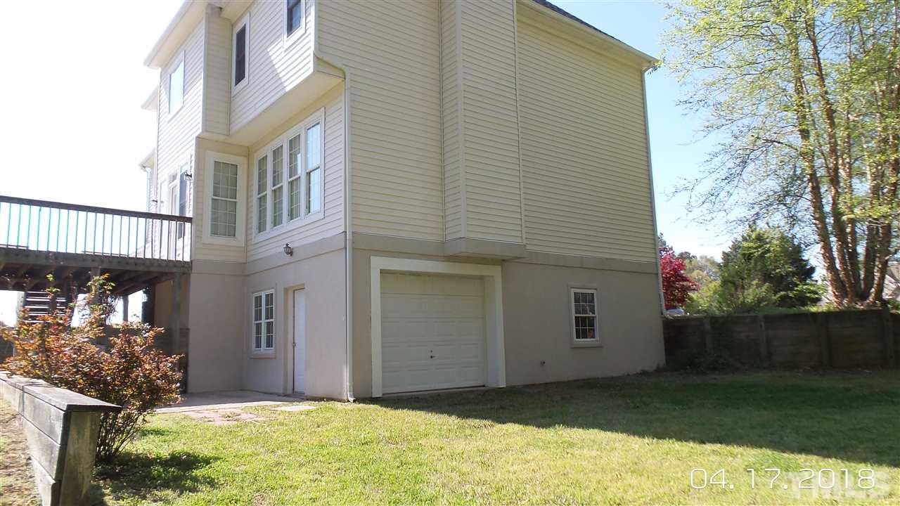 132 Hales Road Kenly, NC 27542 - Photo 3 of 18 Gallery Image 3