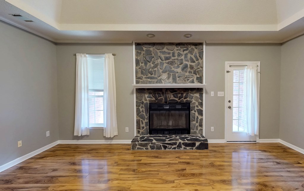2710 Ginger Branch Road Thomson, GA 30824 - Photo 15 of 47 GREAT ROOM WITH STONE FIREPLACE