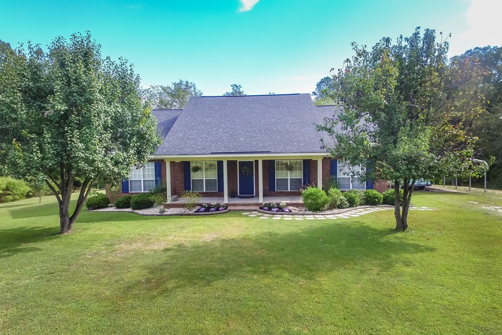 2710 Ginger Branch Road Thomson, GA 30824 - Photo 6 of 47 BEAUTIFUL TRADITIONAL BRICK HOME