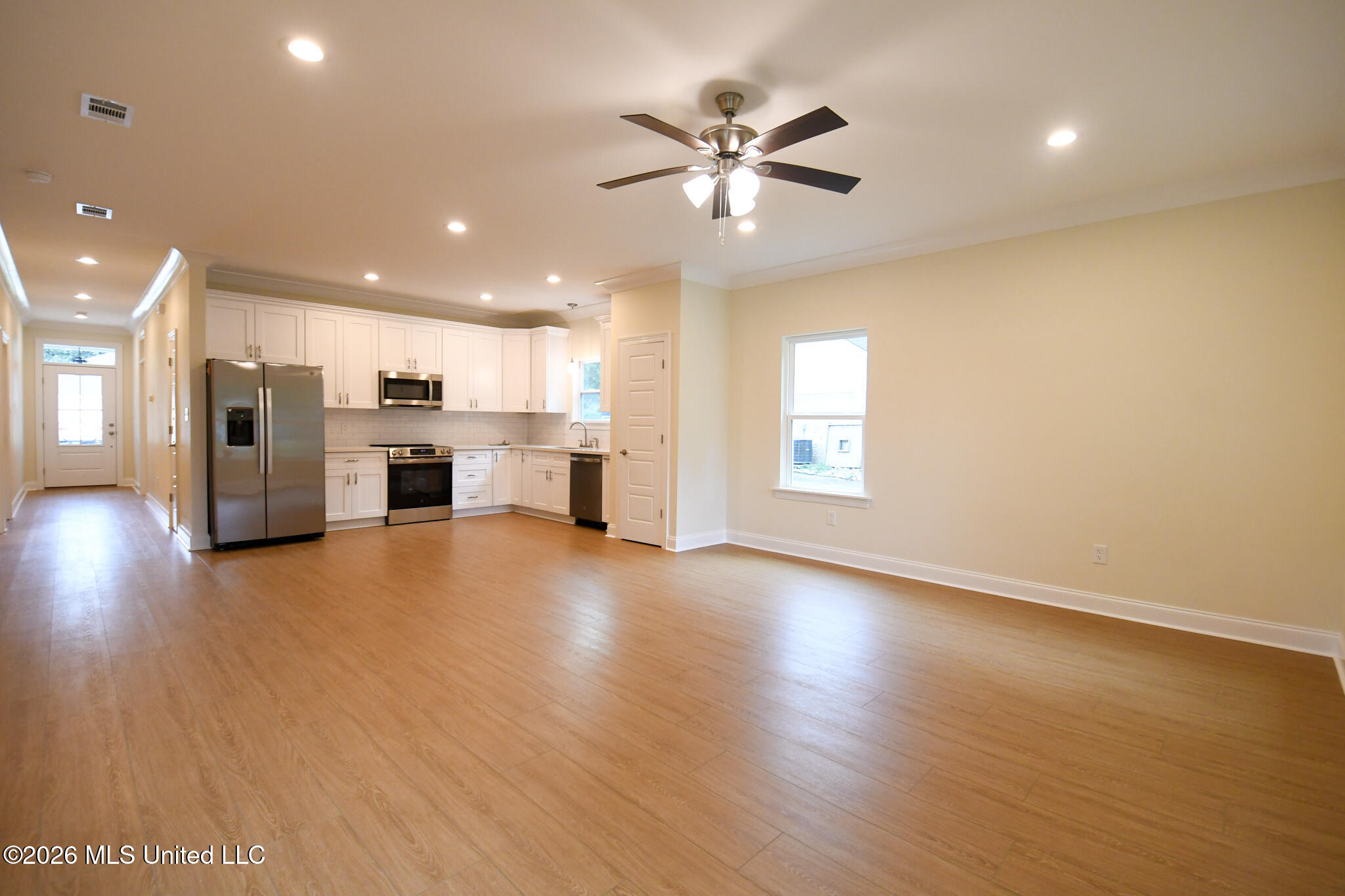 10726 Linohau Way Diamondhead, MS 39525 - Photo 9 of 26 DSC_9115