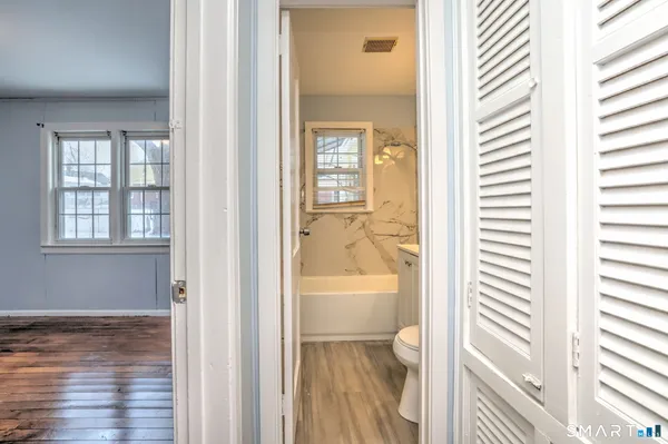 a bathroom with a toilet