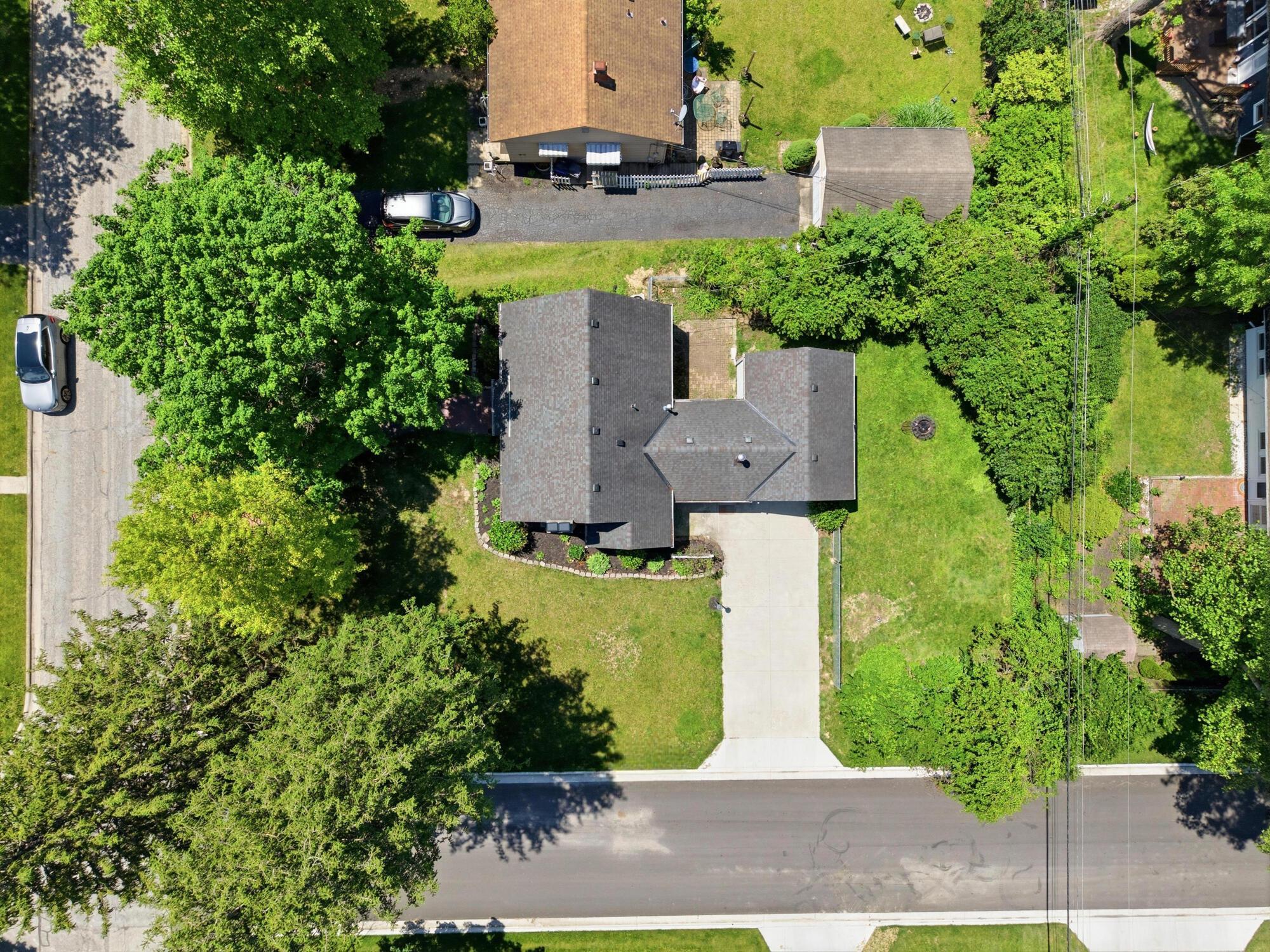 2454 Cranford Road Columbus, OH 43221 - Photo 36 of 42