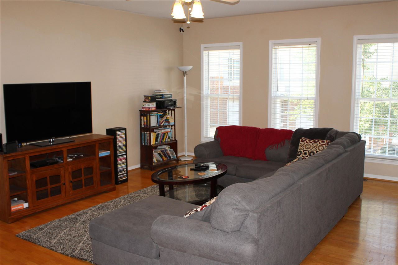 5551 Red Robin Road Raleigh, NC 27613 - Photo 9 of 19 Living Room